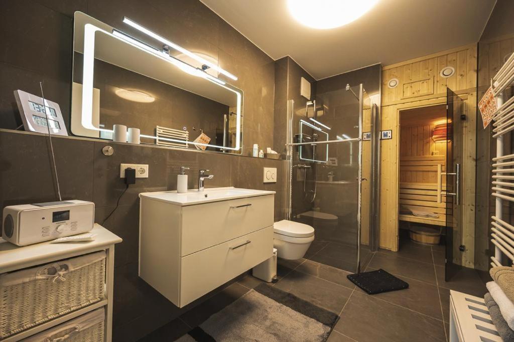 Ferienwohnung Tor Zum Meer - Neubau Mit Sauna, Fahrstuhl Und Tiefgarage Ostseebad Kühlungsborn المظهر الخارجي الصورة