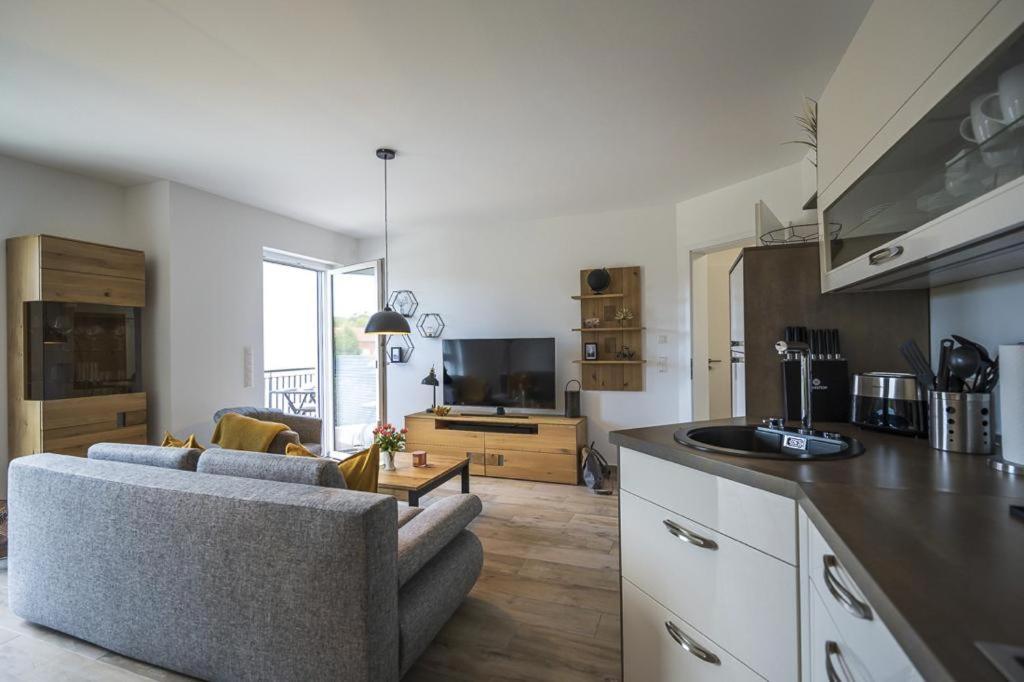 Ferienwohnung Tor Zum Meer - Neubau Mit Sauna, Fahrstuhl Und Tiefgarage Ostseebad Kühlungsborn المظهر الخارجي الصورة